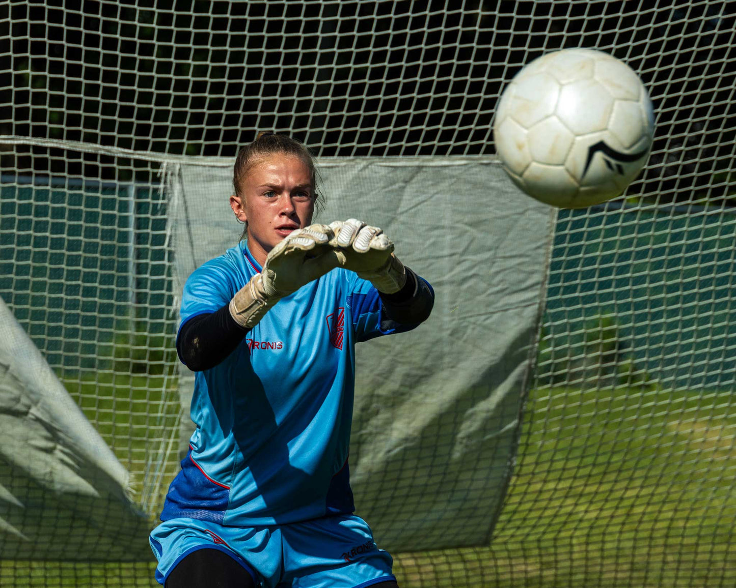 PRO & NCAA  Goalkeeper Camp