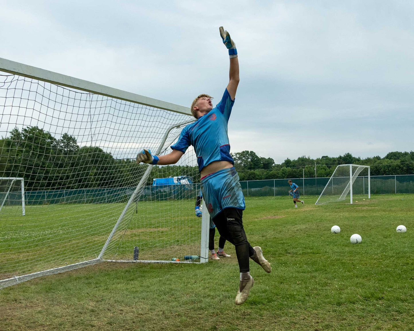 PRO & NCAA  Goalkeeper Camp