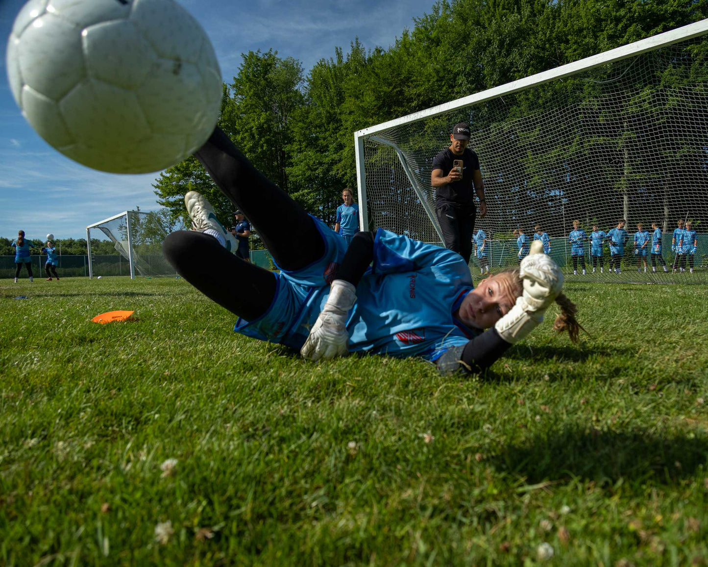 PRO & NCAA  Goalkeeper Camp