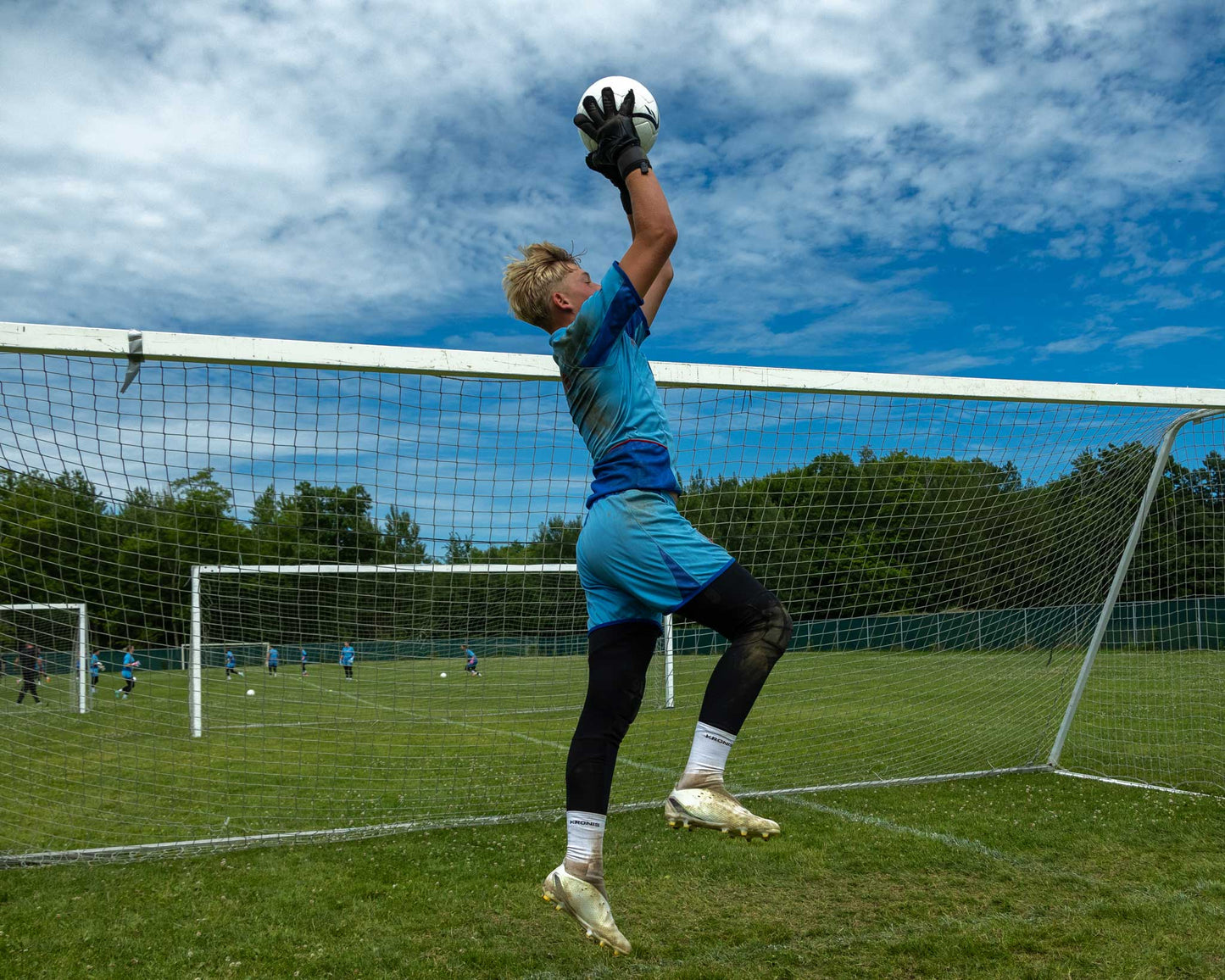 PRO & NCAA  Goalkeeper Camp